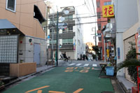 南新宿駅からのアクセス　2